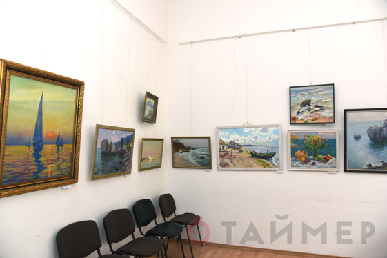 Одесские художники выясняли, кто из них лучше рисует море  