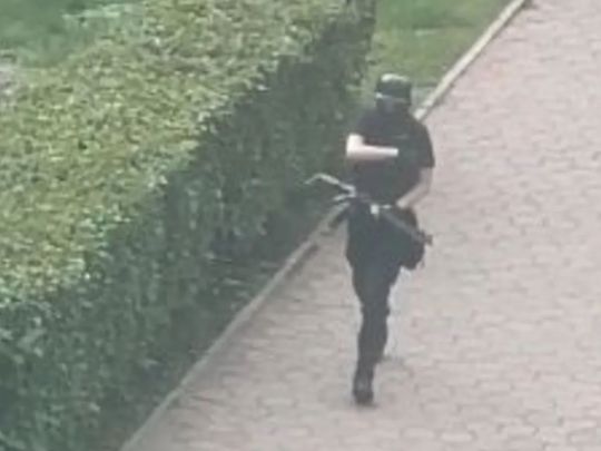 Кривава бійня в Пермі: в мережі показали шокуюче відео з камер спостереження