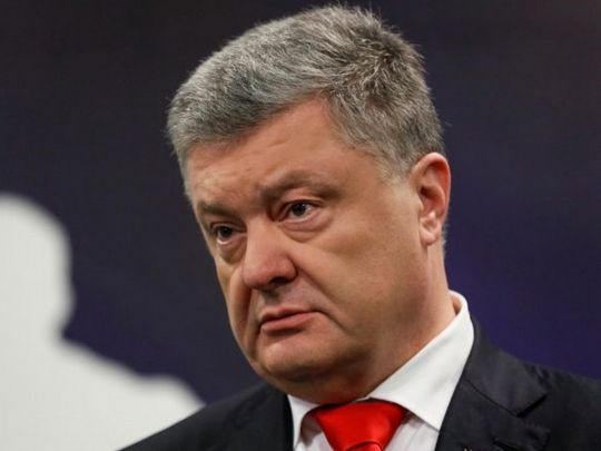 Порошенко в Дніпрі сховався за спиною охорони від питання ветерана про корупцію, — блогер