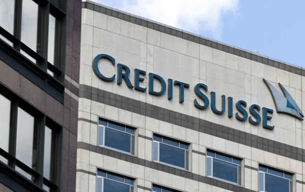 Преступники и политики. Утечка банка Credit SuisseСюжет