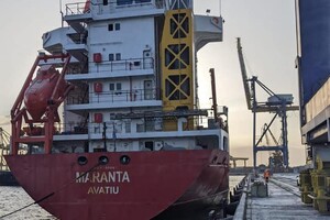 Из порта в Одесской области вышло еще одно судно: к нам идет большой караван