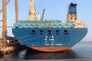Из порта в Одесской области вышло еще одно судно: к нам идет большой караван