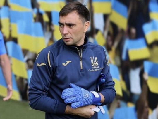 «Чому вони настільки тупі?»: ексворотаря збірної України «вбило» прохання матері загиблого росіянина