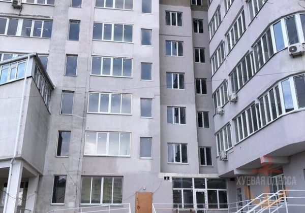 ЖК "Тирас" в Одессе, в который попала российская ракета, отремонтировали 