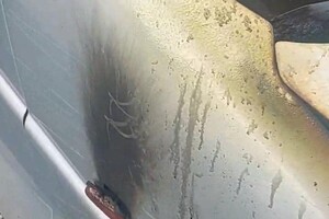 В Одессе неизвестные подожгли эвакуационный автомобиль боевого медика