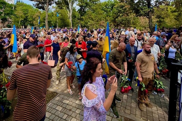 Что не так с Аллей Героев, которую открыли недавно в Одессе