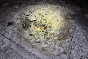 Во время  ночной атаки Одессы пострадали дома, склады и автомобили: есть раненые