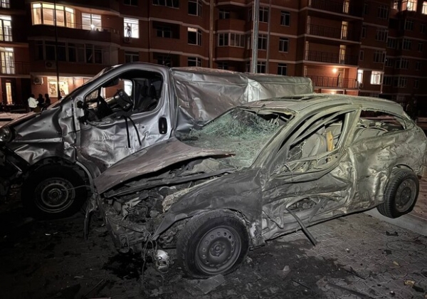 Во время  ночной атаки Одессы пострадали дома, склады и автомобили: есть раненые