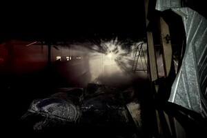Во время  ночной атаки Одессы пострадали дома, склады и автомобили: есть раненые