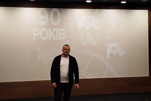 На фасаде Одесской киностудия открыли памятную доску Кире Муратовой
