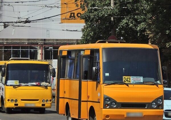 В Одессе временно изменилось движение нескольких маршруток: подробности