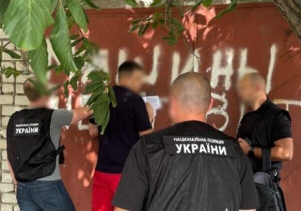 Права за две тысячи долларов: в Одессе молодой человек зарабатывал на услугах сервисных центров