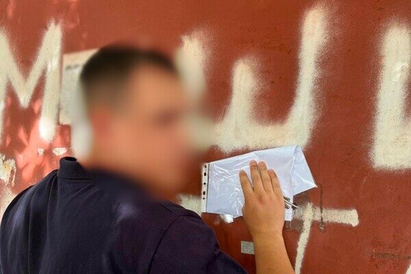 Права за две тысячи долларов: в Одессе молодой человек зарабатывал на услугах сервисных центров