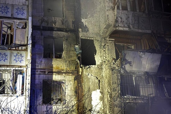 В Одессе БпЛА попали в многоэтажки: среди пострадавших дети, в том числе младенец (обновлено)
