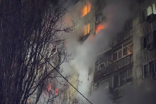 В Одессе БпЛА попали в многоэтажки: среди пострадавших дети, в том числе младенец (обновлено)