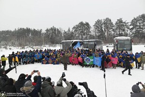 Снова дома: из российского плена вернулись шесть защитников Украины из Одесчины